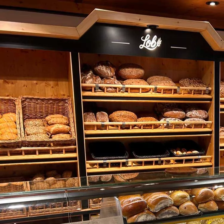 Filiale der Bäckerei Lob in Bergisch Gladbach-Hebborn (Reuterstraße)