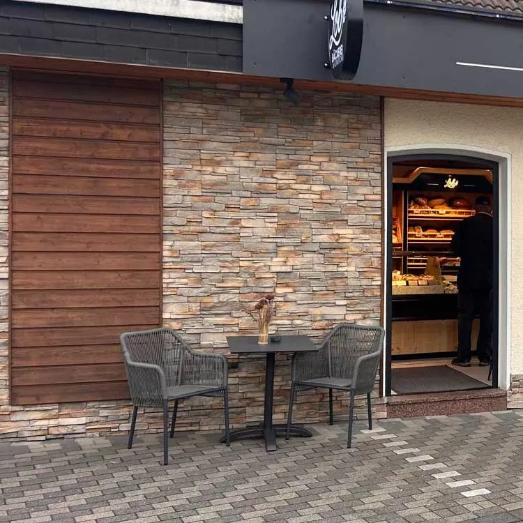 Filiale der Bäckerei Lob in Bergisch Gladbach-Hebborn (Reuterstraße)